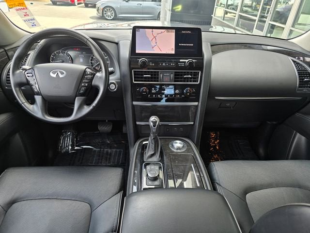 2024 INFINITI QX80 LUXE