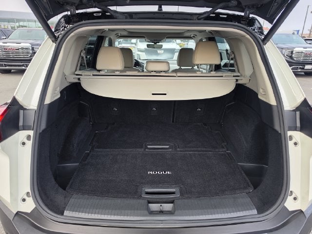 2022 Nissan Rogue SL