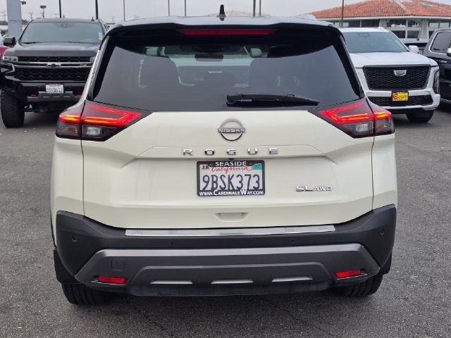 2022 Nissan Rogue SL