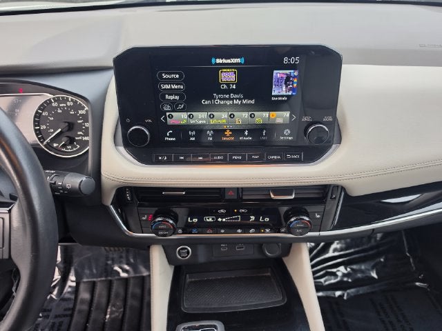 2022 Nissan Rogue SL