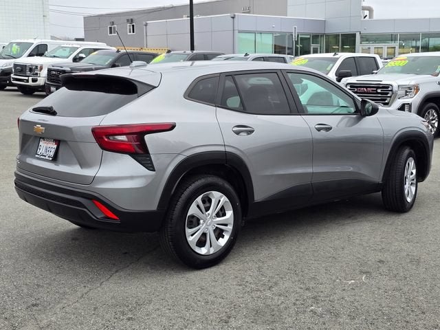 2024 Chevrolet Trax LS