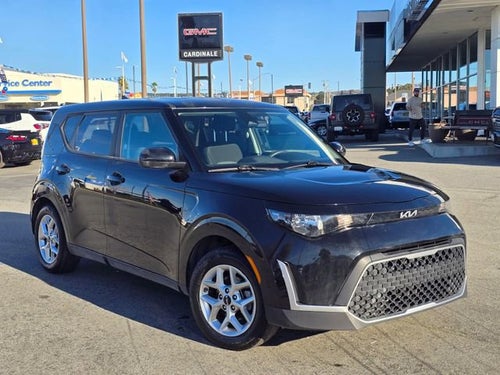 2023 Kia Soul LX