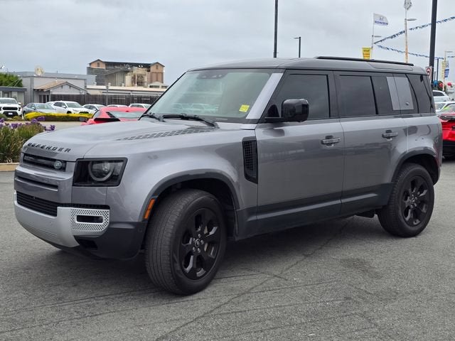 2022 Land Rover Defender SE