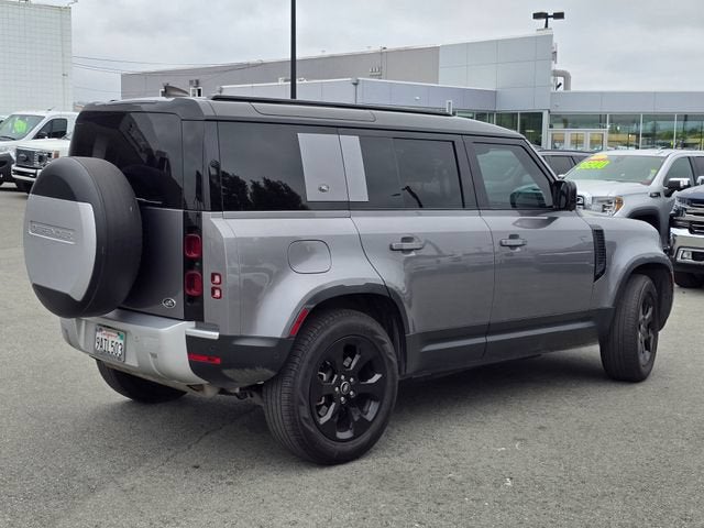 2022 Land Rover Defender SE