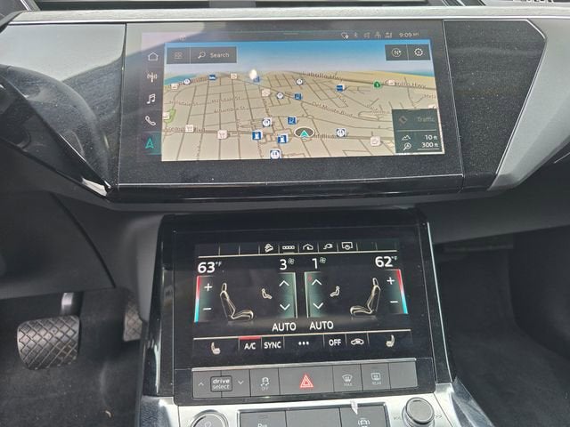 2021 Audi e-tron Premium