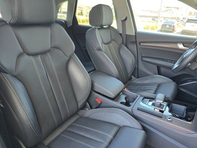 2023 Audi Q5 S line Premium Plus