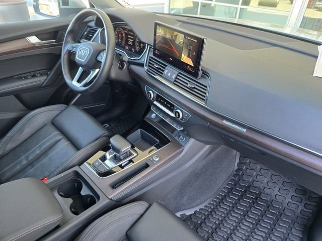 2023 Audi Q5 S line Premium Plus