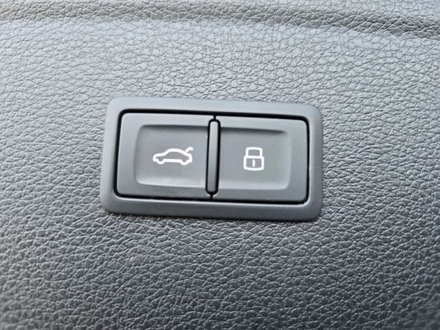 2023 Audi Q5 S line Premium