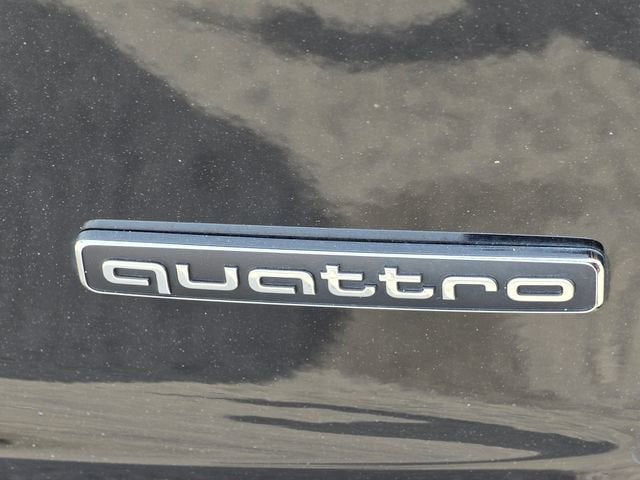 2023 Audi Q5 S line Premium