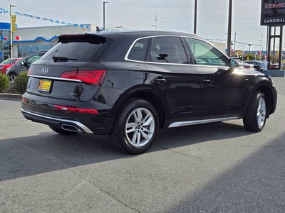 2023 Audi Q5 S line Premium