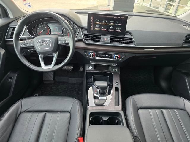 2023 Audi Q5 S line Premium