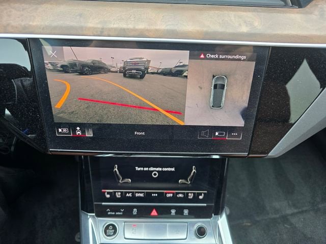 2021 Audi e-tron Premium Plus