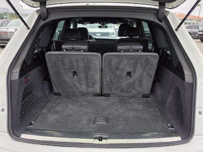 2025 Audi Q7 Premium Plus