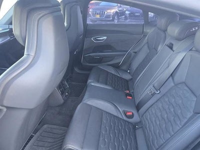 2022 Audi e-tron GT Prestige