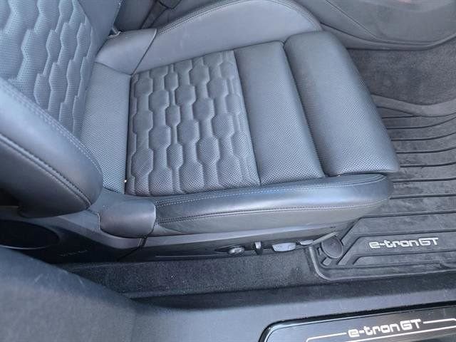 2022 Audi e-tron GT Prestige