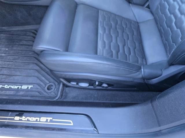 2022 Audi e-tron GT Prestige