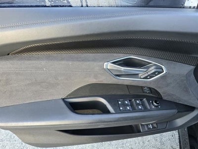 2022 Audi e-tron GT Prestige