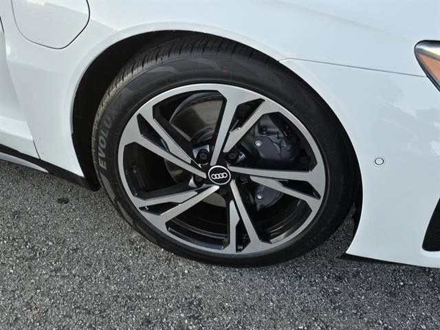 2022 Audi e-tron GT Prestige