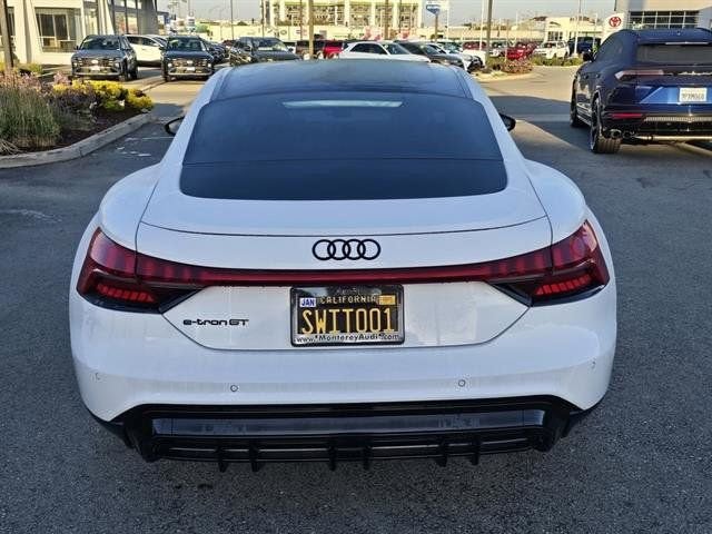 2022 Audi e-tron GT Prestige