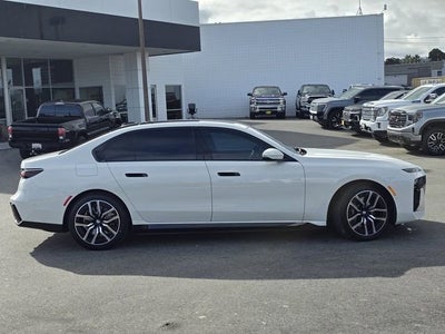 2024 BMW i7 xDrive60