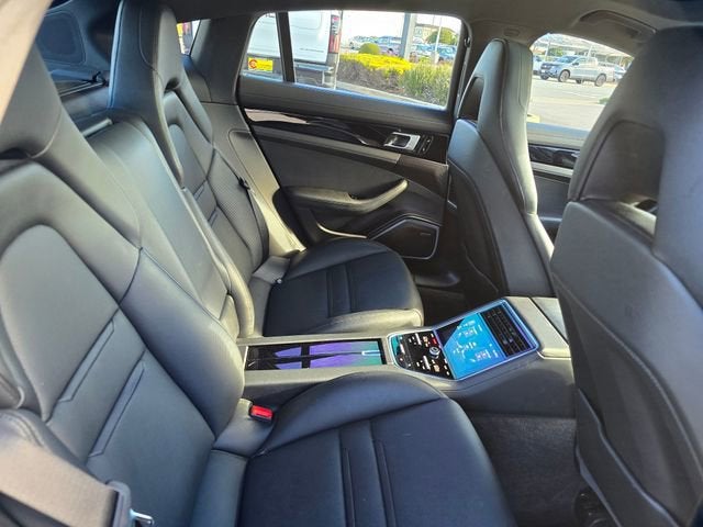 2018 Porsche Panamera 4S