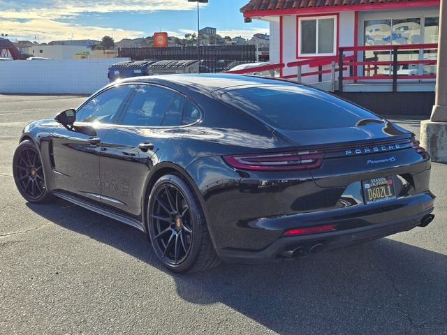 2018 Porsche Panamera 4S